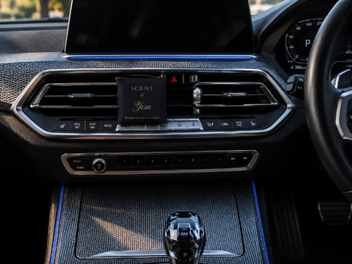 HOME Oud & Vanilla luxury car and home fragrance sachet gift box